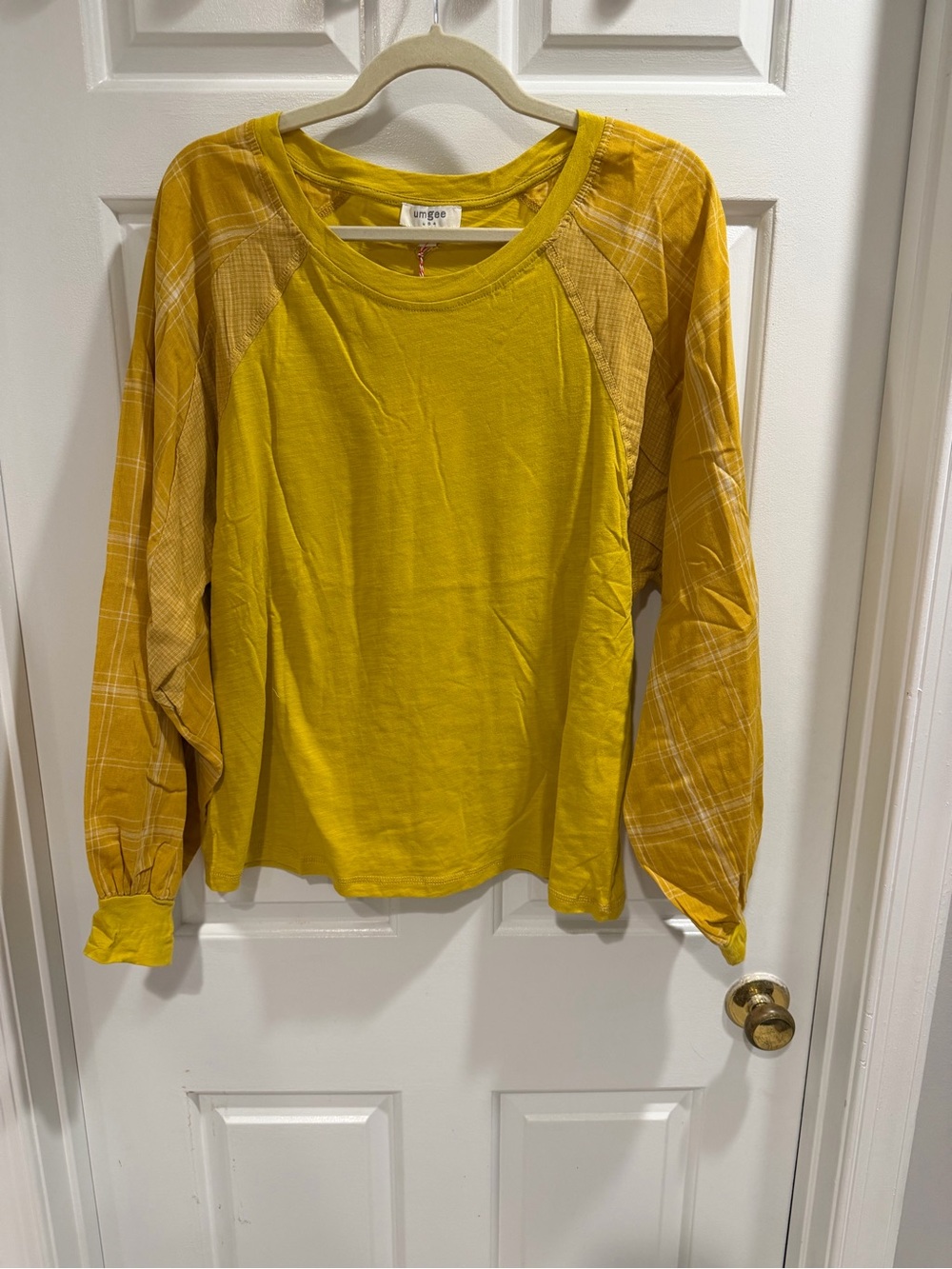 NWT Umgee Boutique Mustard Yellow Crewneck Top Mixed Media Sz L 100 Cotton